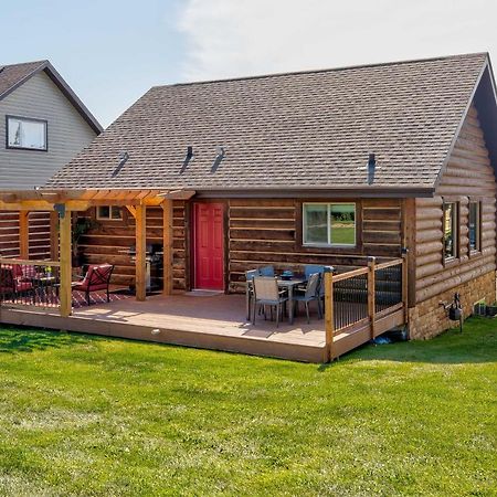 הוילה Pine Lake Whispering Pines Cabin With Pool, Lake And Golf Access! מראה חיצוני תמונה
