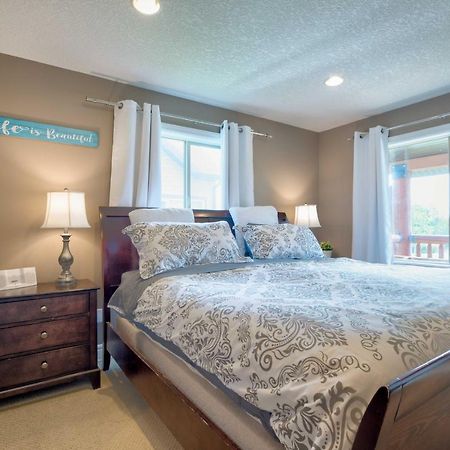 הוילה Pine Lake Whispering Pines Cabin With Pool, Lake And Golf Access! מראה חיצוני תמונה