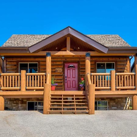 הוילה Pine Lake Whispering Pines Cabin With Pool, Lake And Golf Access! מראה חיצוני תמונה